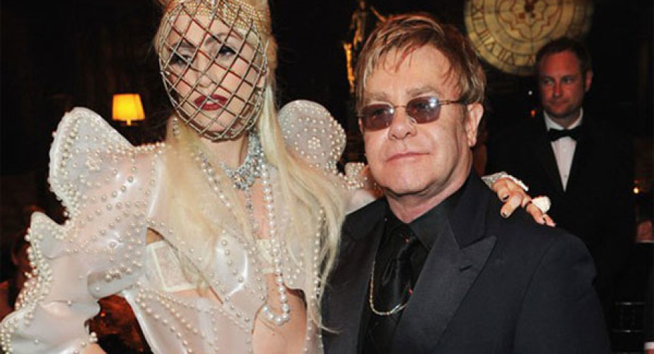 Elton John preoccupato per Lady Gaga:”Soffre ancora di disturbi alimentari”