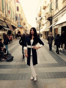 outfit elisa d'ospina